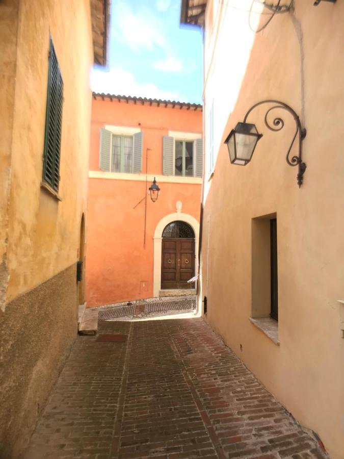 Camere Della Vecchia Posta 特雷维 外观 照片